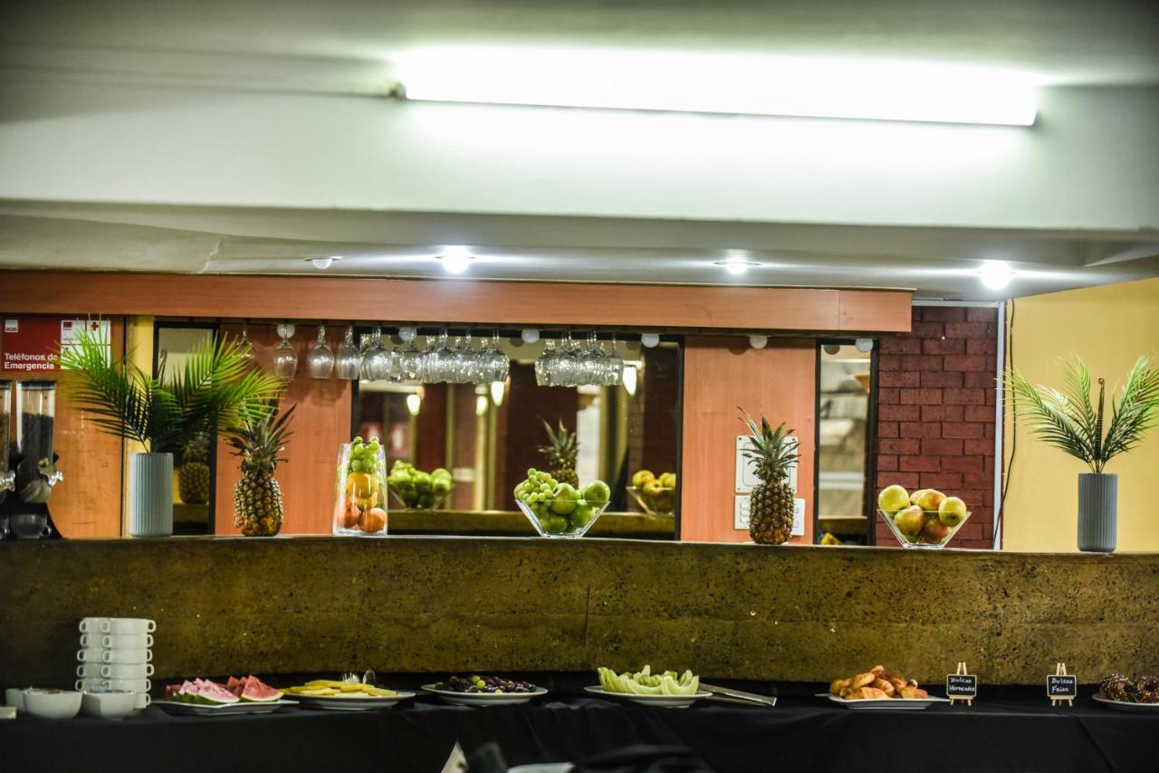 Hotel Nogales By Tempo Rent Сантьяго Экстерьер фото